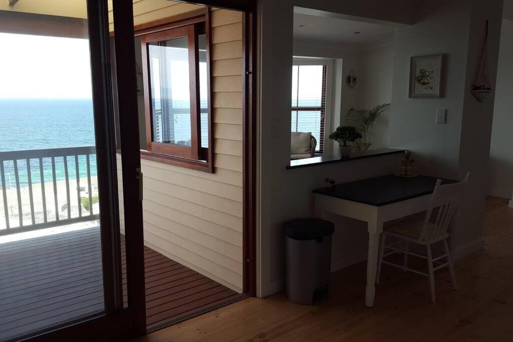 18 Steps - Seaside Cottage With Breathtaking Views Cape Town Eksteriør bilde